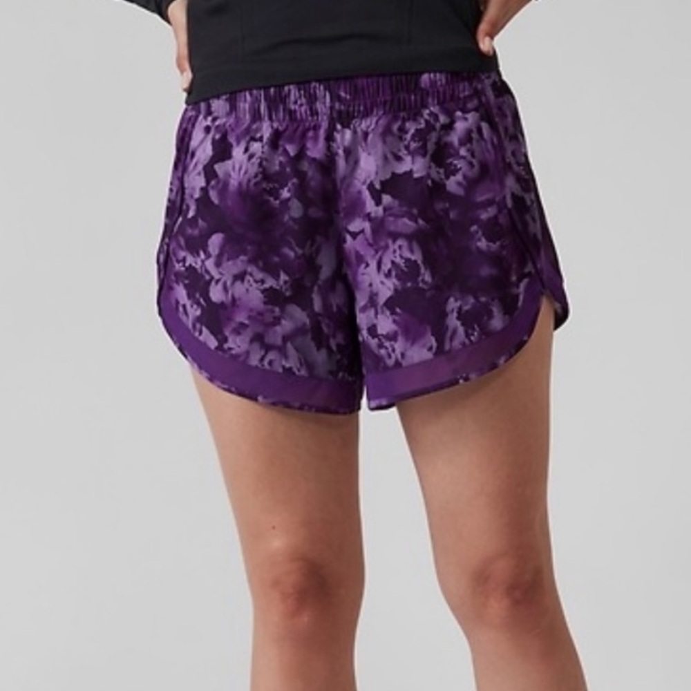Athleta Racer Run 4” Short Purple Print